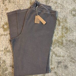 Skims leggings new with tags